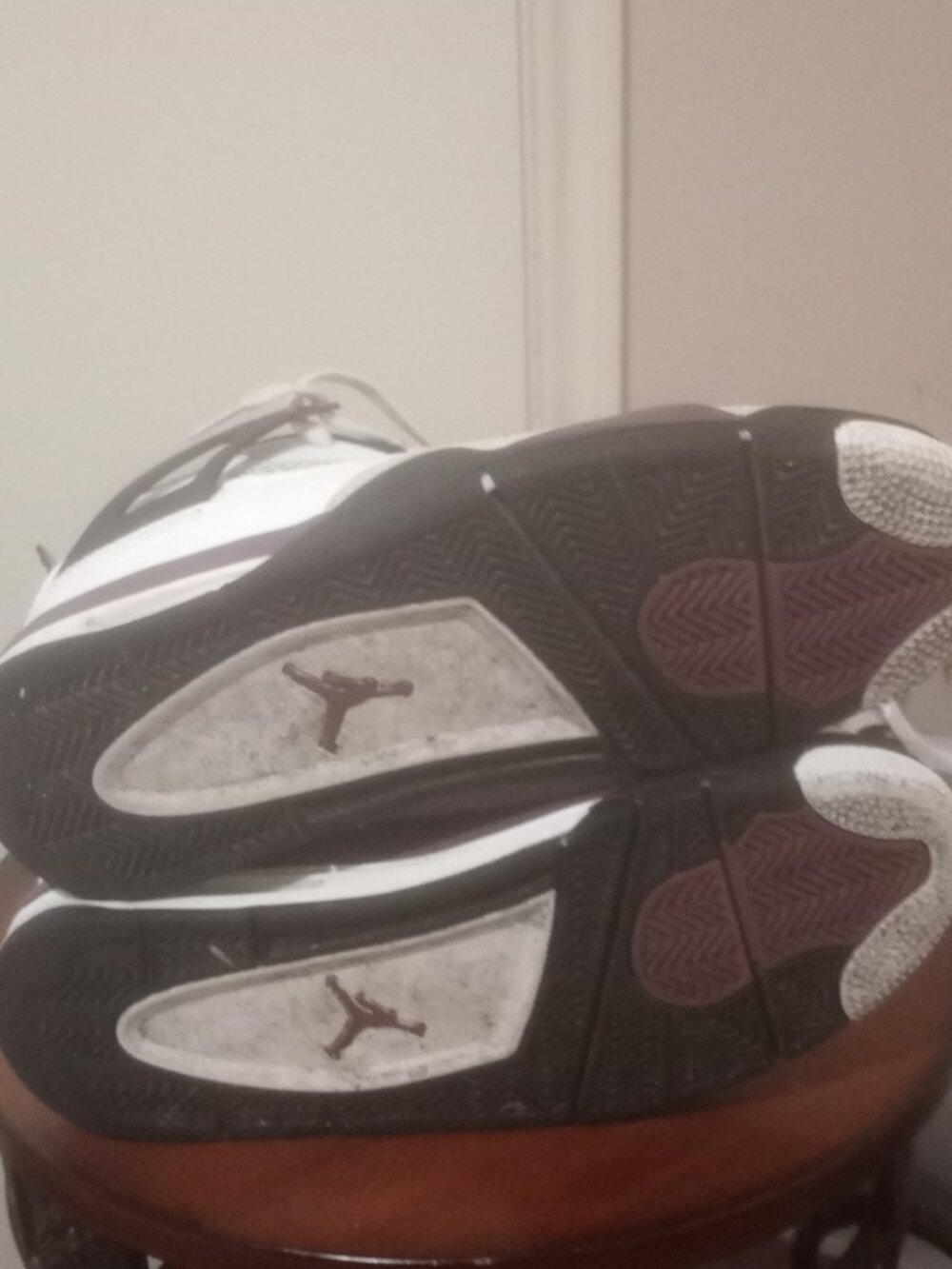 Jordan Air Jordan 4 Retro Paris Saint-Germain Bordeaux White Black Sneaker Sz 10 - Picture 3 of 15